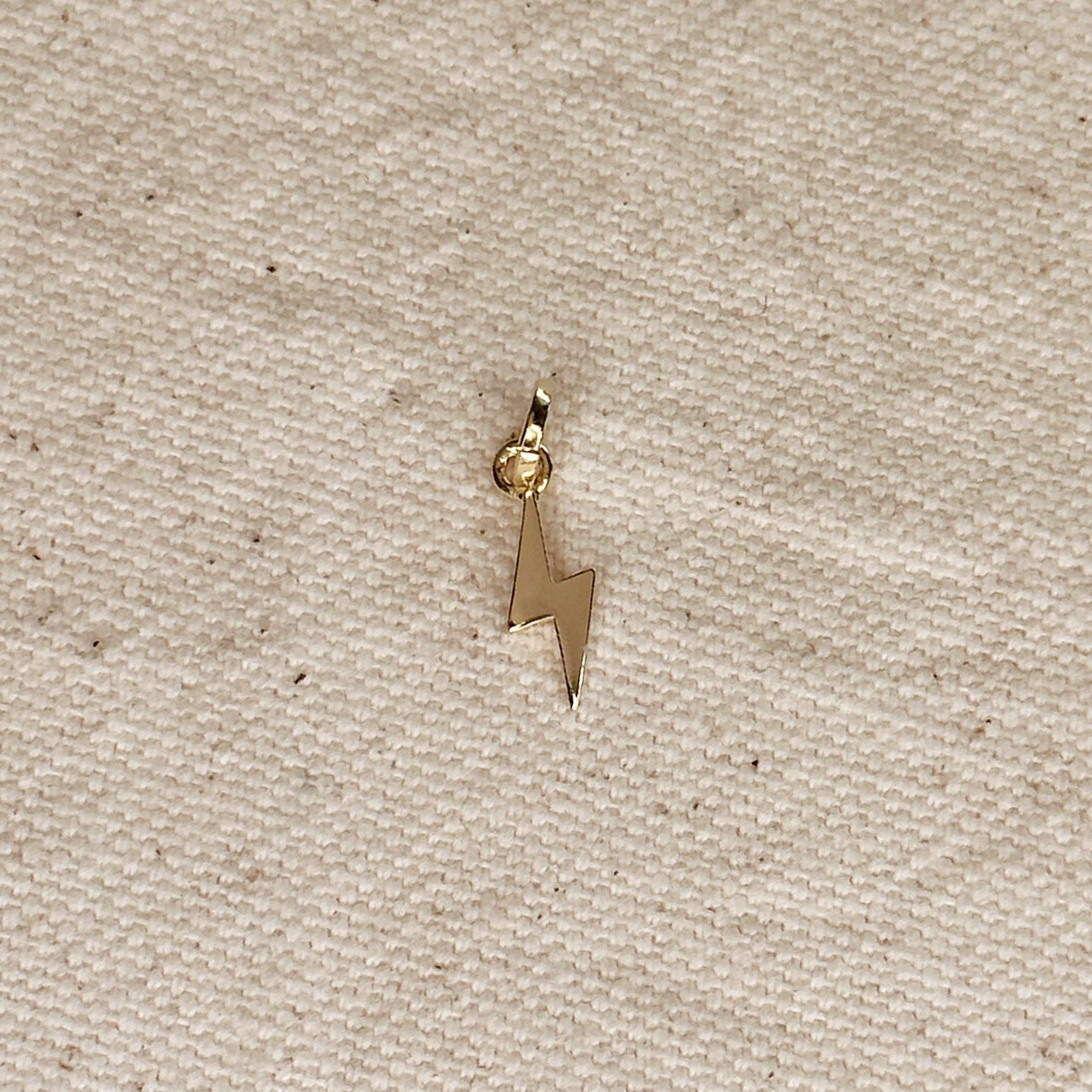 Obesek strela • 18k Gold Filled