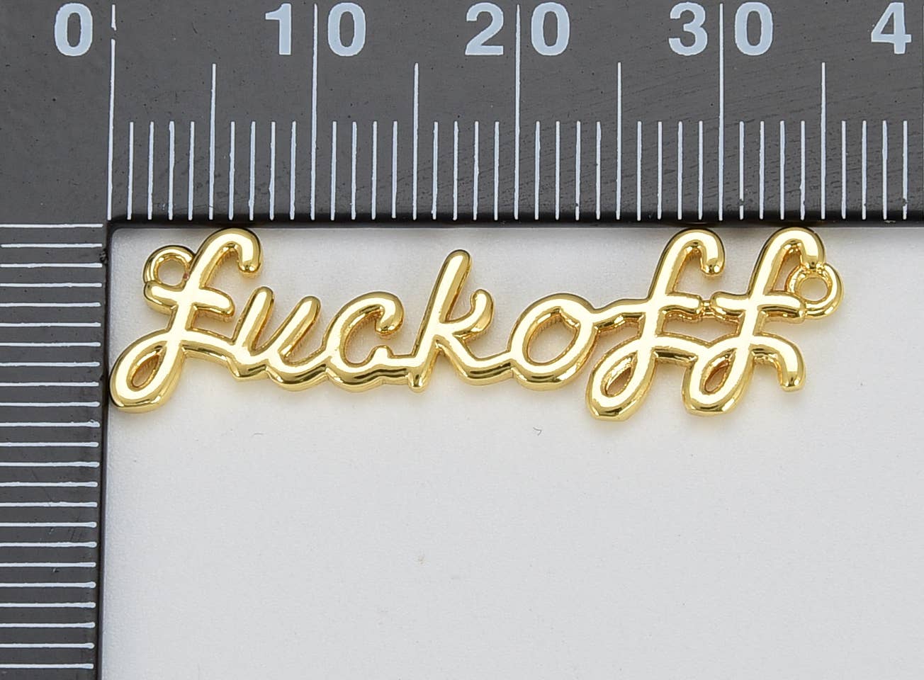 Povezovalni obesek 'Fuck Off'• 18k Gold Filled