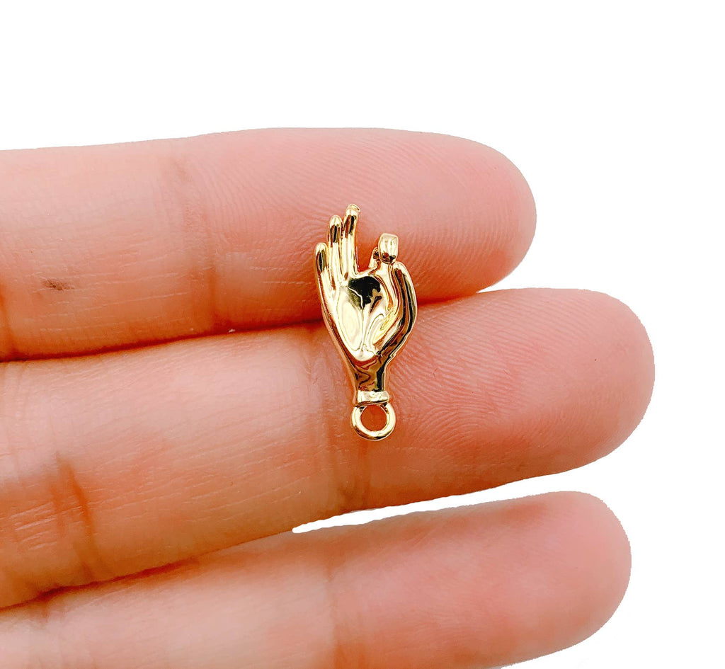 Obesek z ročno gesto 'OK' • 18k Gold Filled