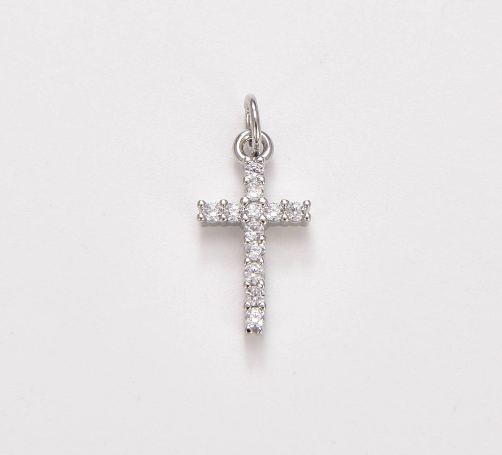 Križ s kristali • 18k Gold Filled