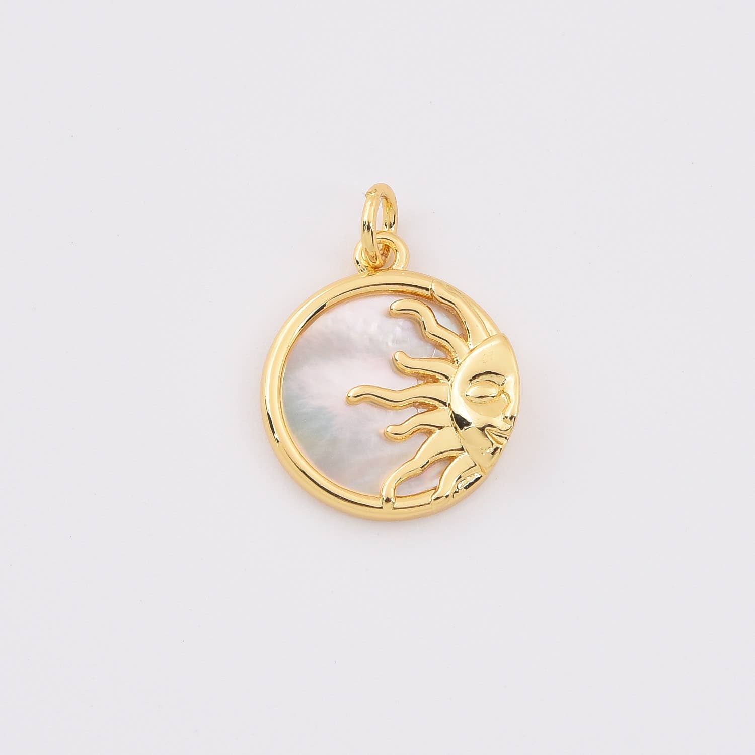 Sonce z bisernim vložkom • 18k Gold Filled