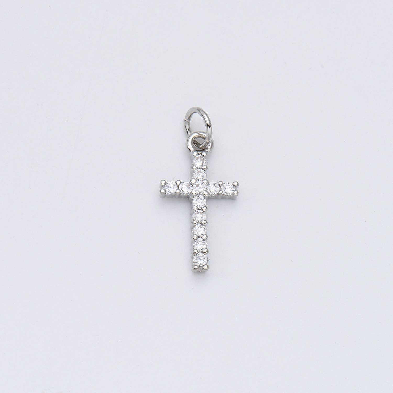 Križ s kristali • 18k Gold Filled