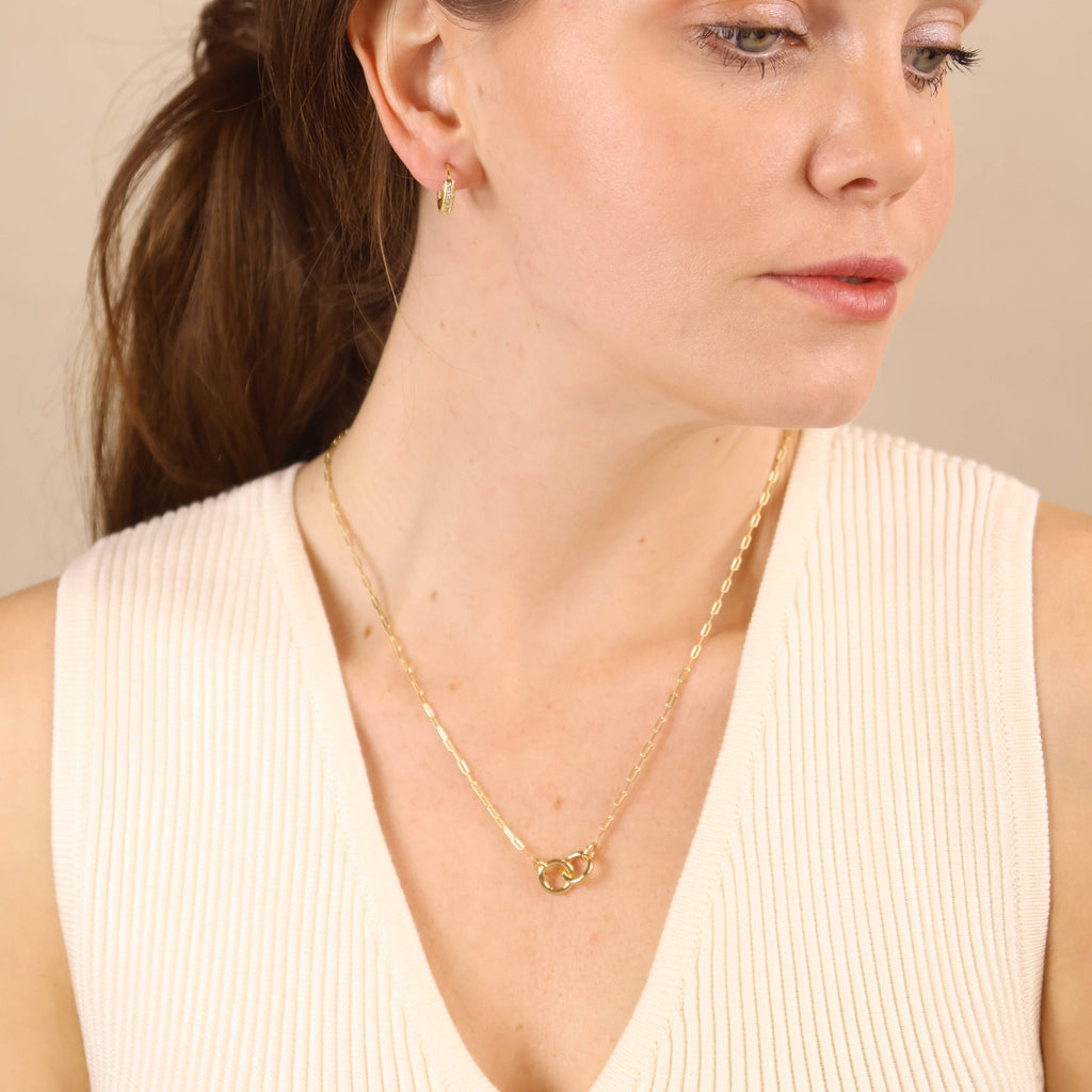 Verižica z medsebojno prepletenima krogoma  • 18k Gold Filled